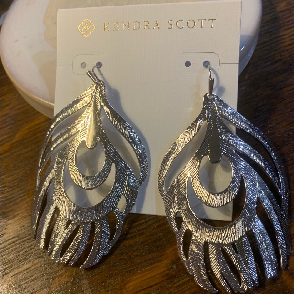 Kendra Scott silver earrings - Picture 2 of 4